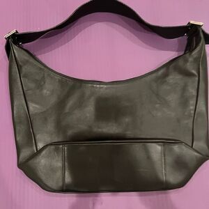 BURBERRY shoulder bag. PRISTINE condition.